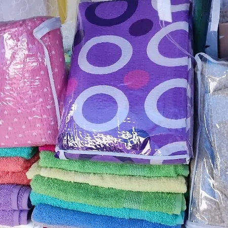 Prenociste Hrvic * Indija