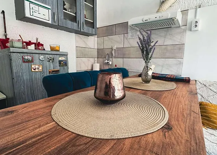 아파트 Prenociste Hrvic *